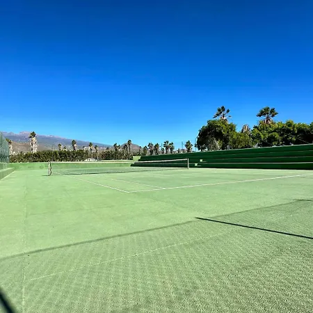 The Retreat Golf Del Sur * 산미겔데아보나